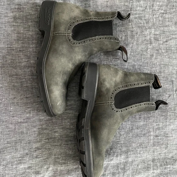 Blundstones Women’s 9 (6.5) - Picture 3 of 7